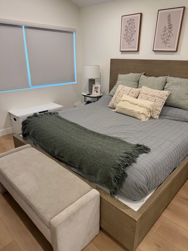 Scripps Ranch master bedroom after deep cleaning with styled linens and dust-free surfaces